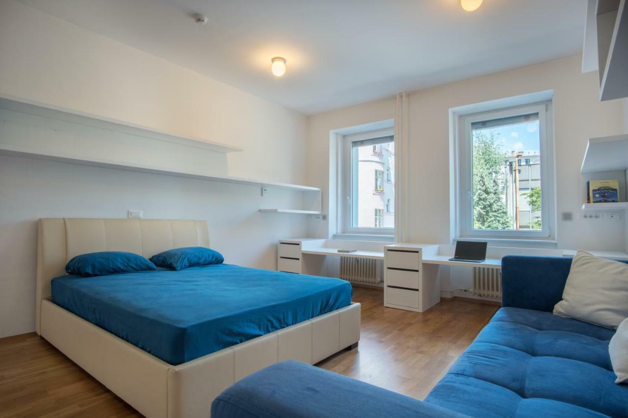 Luxury Central Apartment Любляна Екстер'єр фото